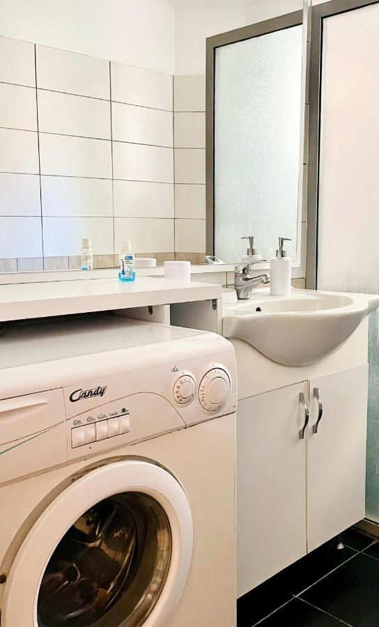 Luel Central Apartament Тирана Экстерьер фото