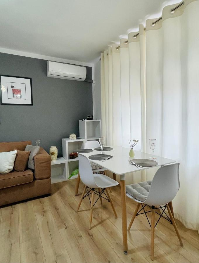 Luel Central Apartament Тирана Экстерьер фото